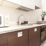 Central Belvedere 3Br Shared Apartment - 12 Min From City Center