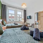 Stylish & Modern Viennese Apartment