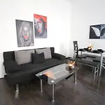 1Br Apartment For 5P Great Location