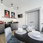 Waltz & Wine Suites