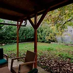 Bessemer - Charming Cottage With Garden