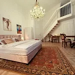Classic Apartment Schoennbrunn Contactless Check In