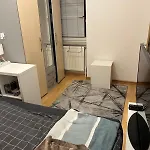 Apartment 20 Min From The Center