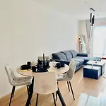 Belvedere White Apartment