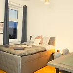 Vienna Home Stay Apartments