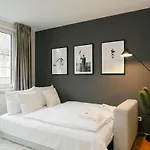 Nest Perfect For 2-4 Hip Area And Free Parking