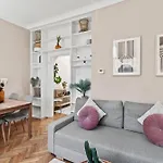 Modern Apartment, 3 Min To \