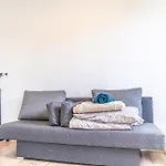 Comfy 3Br Apt With Garden, Up To 10 People