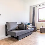 Comfy 3Br Apt With Garden, Up To 10 People
