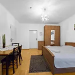 Spacious Three-Bedroom, Three King-Size Beds