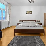 Spacious Three-Bedroom, Three King-Size Beds