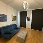 Comfy 1-Bedroom Apartment, 10 Min To Westbahnhof