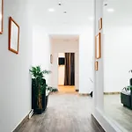 Quadrable King Room W/ Cityview Mariahilferstr F