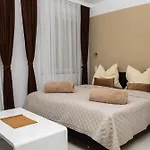 Vladys Vienna Apartments