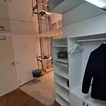 Drews Shelter - Charming Apartment