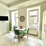 Urban Cityapartment