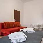 Homelike 2Br Apt. @Millenium Tower/Danube River