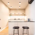 Luxurious Apartment In Heart Of Citycheckhostprofile