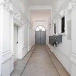 Modern City Apartment In Vienna