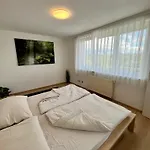 Atemberaubendes Apartment + Pool