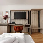 Neu! Apartment Mit Klimaanlage, Nahe Hauptbahnhof