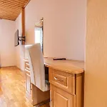 Vienna\'S Finest Spacious 2Br & 1Lr Apartment