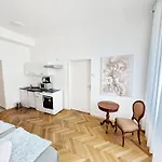 Charming Stay At Maerzstrasse Apartments Close To Vienna Attractions Mz