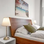 Affordable 2Br Apartment Next To Rennweg
