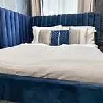 Augarten Apartments I 5 Minutes To Metro, Bus And Train I Wifi I Very Central