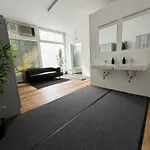 Robin Wood Apartment