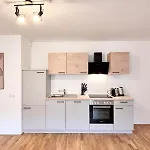 Aura Living 20