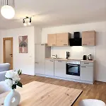 Aura Living 20