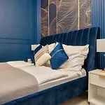 Augarten Apartments I 5 Minutes To Metro, Bus And Train I Wifi I Very Central