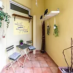 Opal Dream - Stylish Living With Good Connections By Jr City Apartments