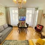 Inter Apartment Vienna-Naehe Schoenbrunn Palace