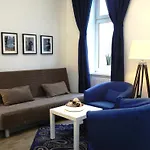 Flatprovider Comfort Eduard Apartment - Contactless Check In