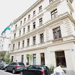 Traditional Apartments Vienna Tav - Design