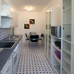 Top Location Vienna Marc Aurel