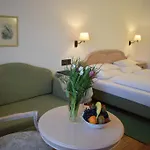 Hotel Landhaus Fuhrgassl-Huber