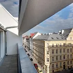 Meininger Hotel Wien Downtown Franz