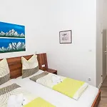Apartments Villa Luna