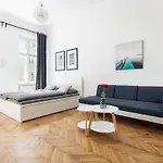 Central Vienna-Living