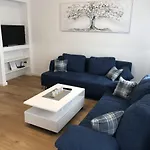 Vienna Downtown River Apartment