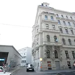 K+T Boardinghouse