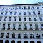 Edelweiss City Apartments State Opera