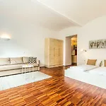 Beautiful Apartment In Vienna\'S Heart