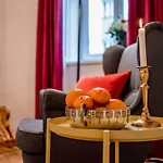 Leuhusen Orange Apartment Vienna