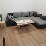 Gerald\'S Apartment 5