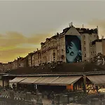 Central Living - Naschmarkt
