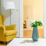 Beautiful Inner City Apartment